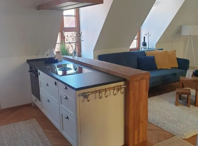 Modernes An Der Frauenkirche Apartman