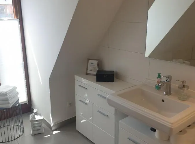 Modernes An Der Frauenkirche